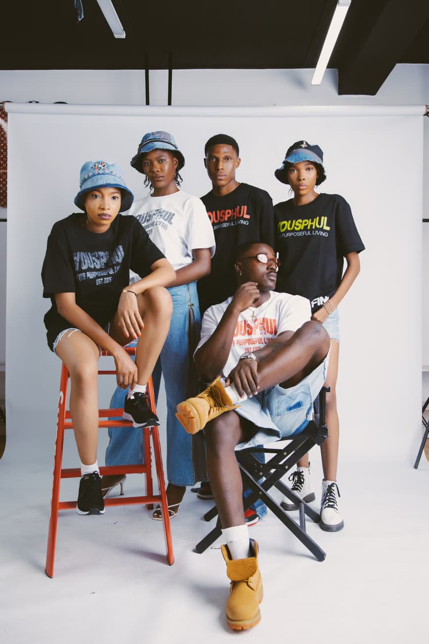 T-Shirts & Caps