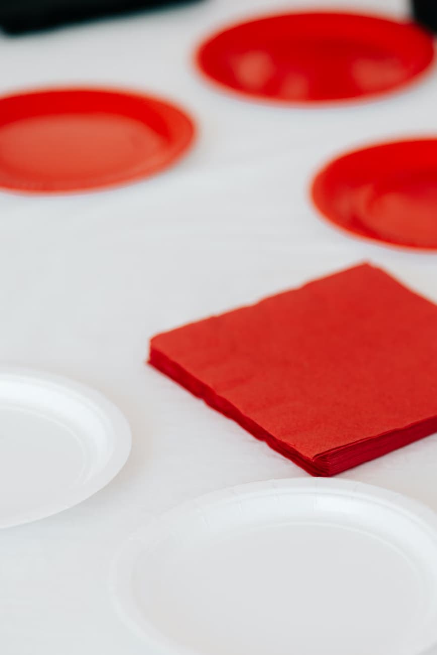 Disposable plates