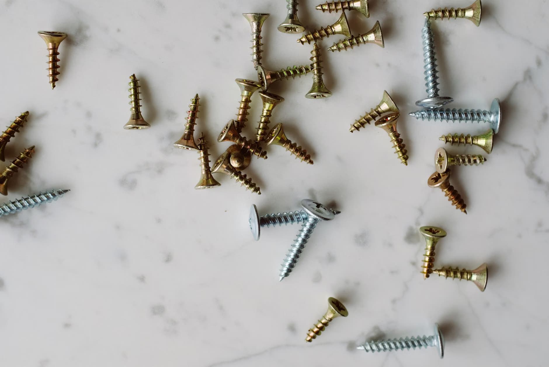 BRASS MIRROR SCREW