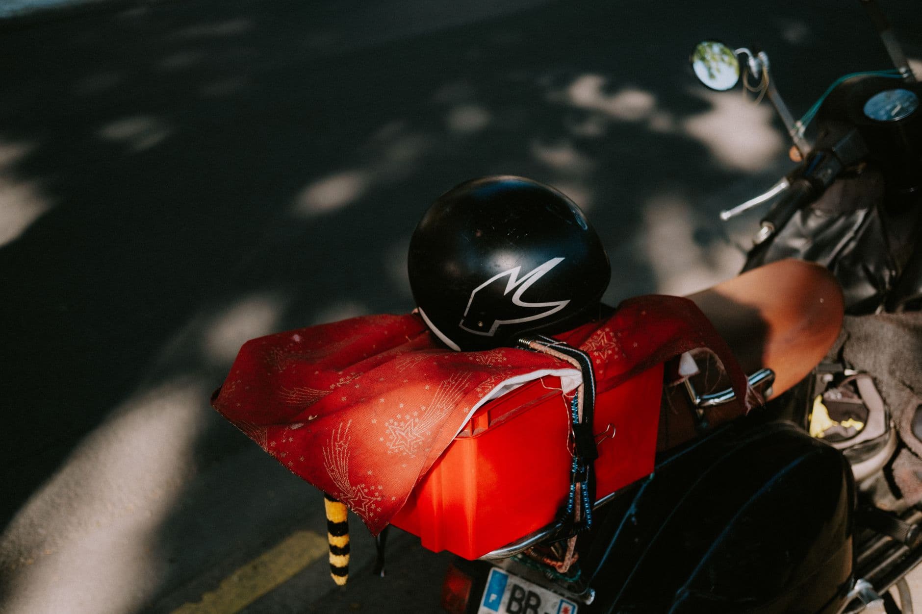Two-Wheeler Full-Face Helmet